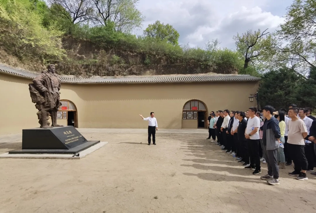 640.webp (14).jpg 640.webp (14).jpg