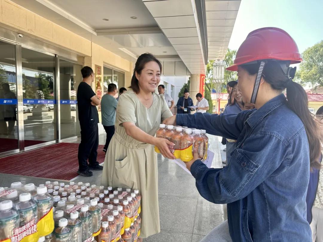 图片41.jpg 图片41.jpg