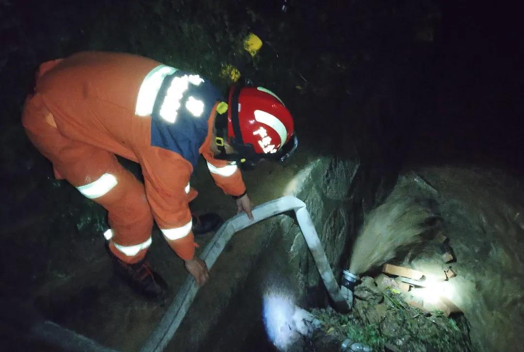 图片9.jpg 图片9.jpg