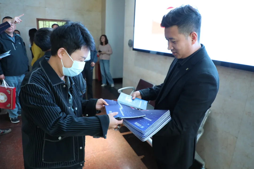 图片17.png 图片17.png