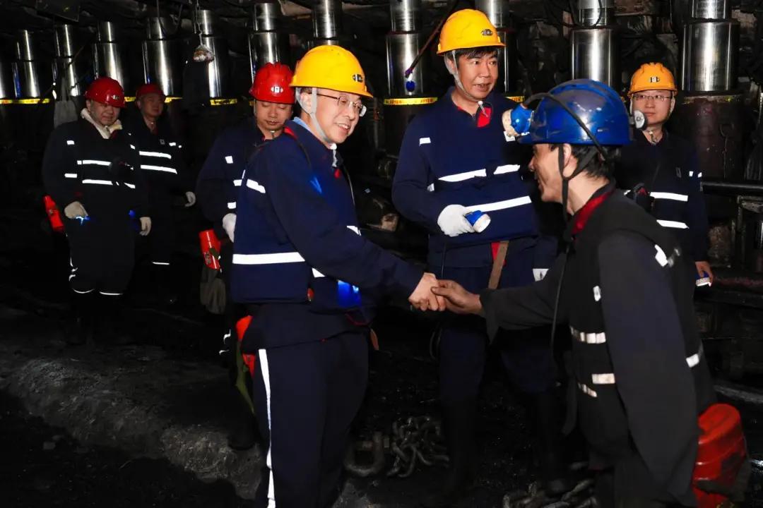 图片2.jpg 图片2.jpg