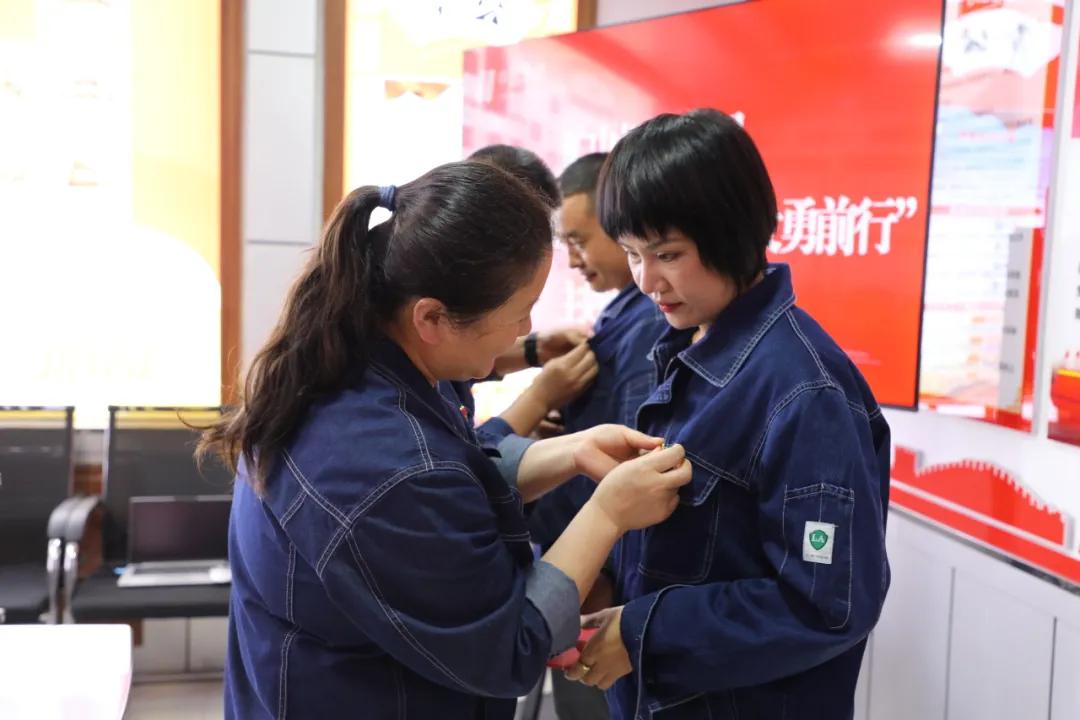 图片34.jpg 图片34.jpg