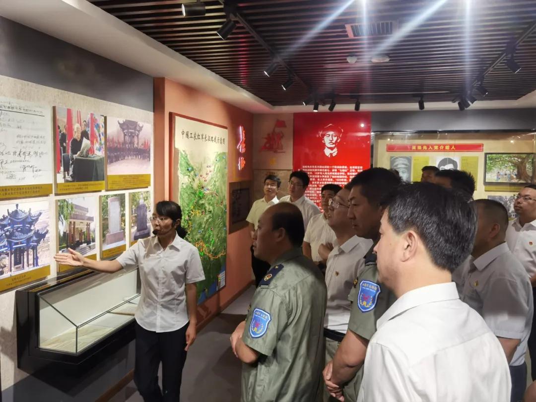 图片32.jpg 图片32.jpg